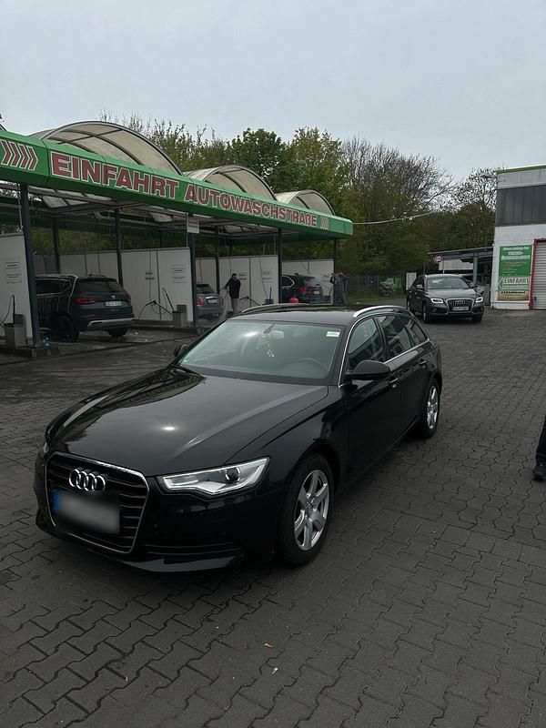 Gebraucht Audi A6 177 PS (130 kW) 2013 Schwarz Kombi