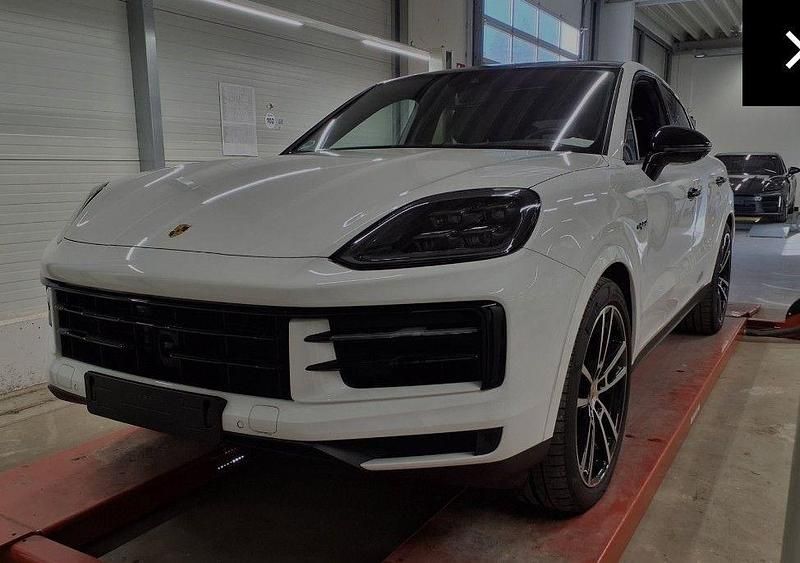 Weiß Gebraucht 2024 Porsche Cayenne SUV | 96.890 € (Superpreis) - Bild 1/4