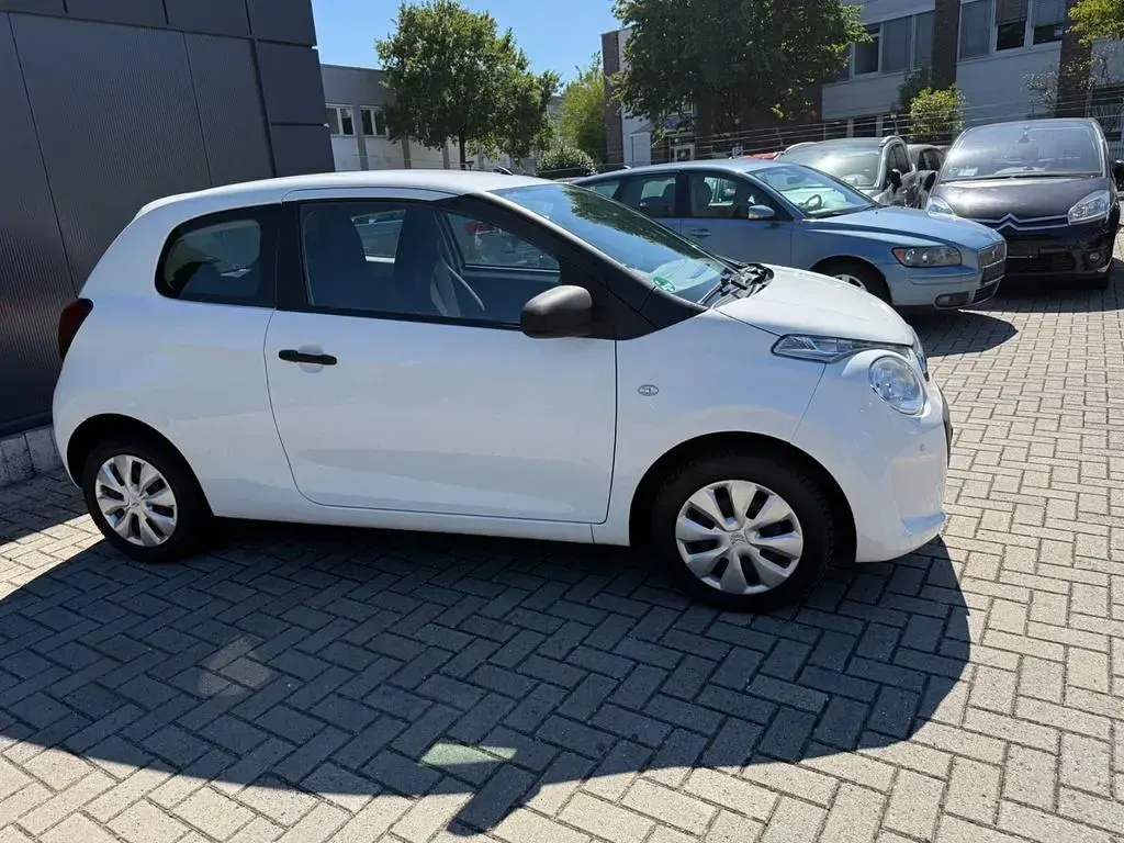 Gebraucht Citroën C1 Live 72 PS (52 kW) 2018 Weiß Kleinwagen