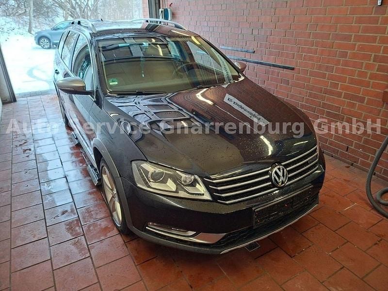 Gebraucht VW Passat Alltrack Basis 140 PS (102 kW) 2013 Schwarz Kombi