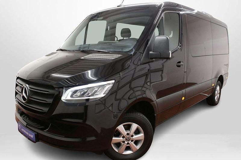 Gebraucht Mercedes Sprinter 163 PS (119 kW) 2020 Obsidianschwarz Van