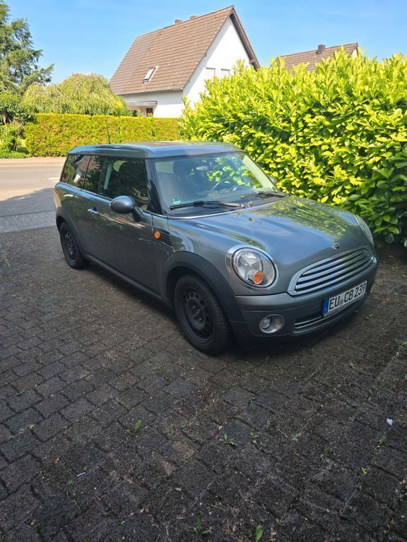 Grau Gebraucht 2010 Mini One Clubman Kombi | 3.000 € - Bild 1/3