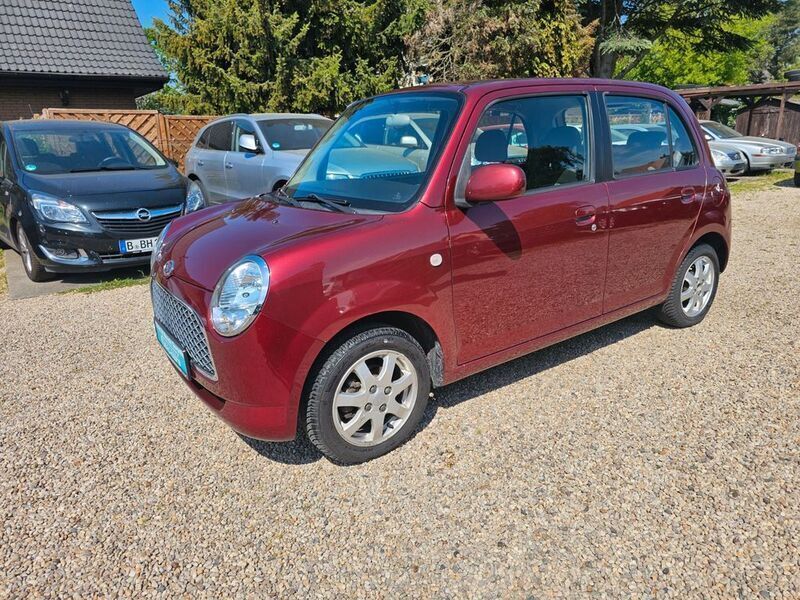 Rot Gebraucht 2008 Daihatsu Trevis Kleinwagen | 5.999 € (Etwas zu teuer) - Bild 1/4