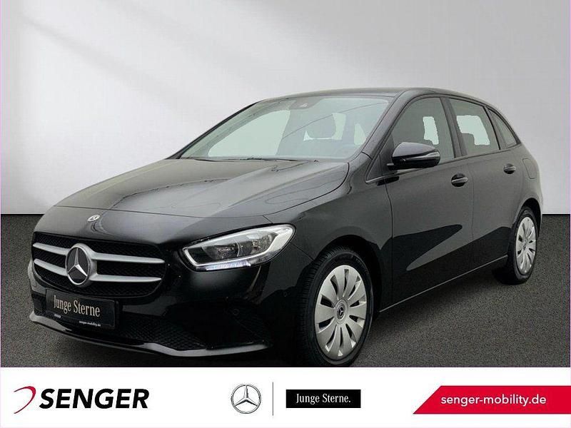 Schwarz Gebraucht 2022 Mercedes E250 Limousine | 21.880 € (Superpreis) - Bild 1/4