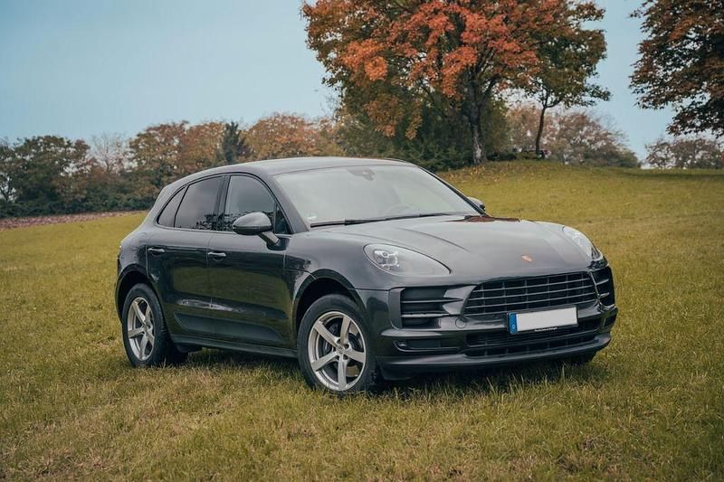 Gebraucht Porsche Macan 245 PS (180 kW) 2019 Grau SUV