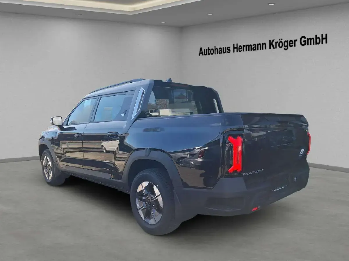 Neu KGM Musso 152 kW (207 PS) 2026 Space black Pickup