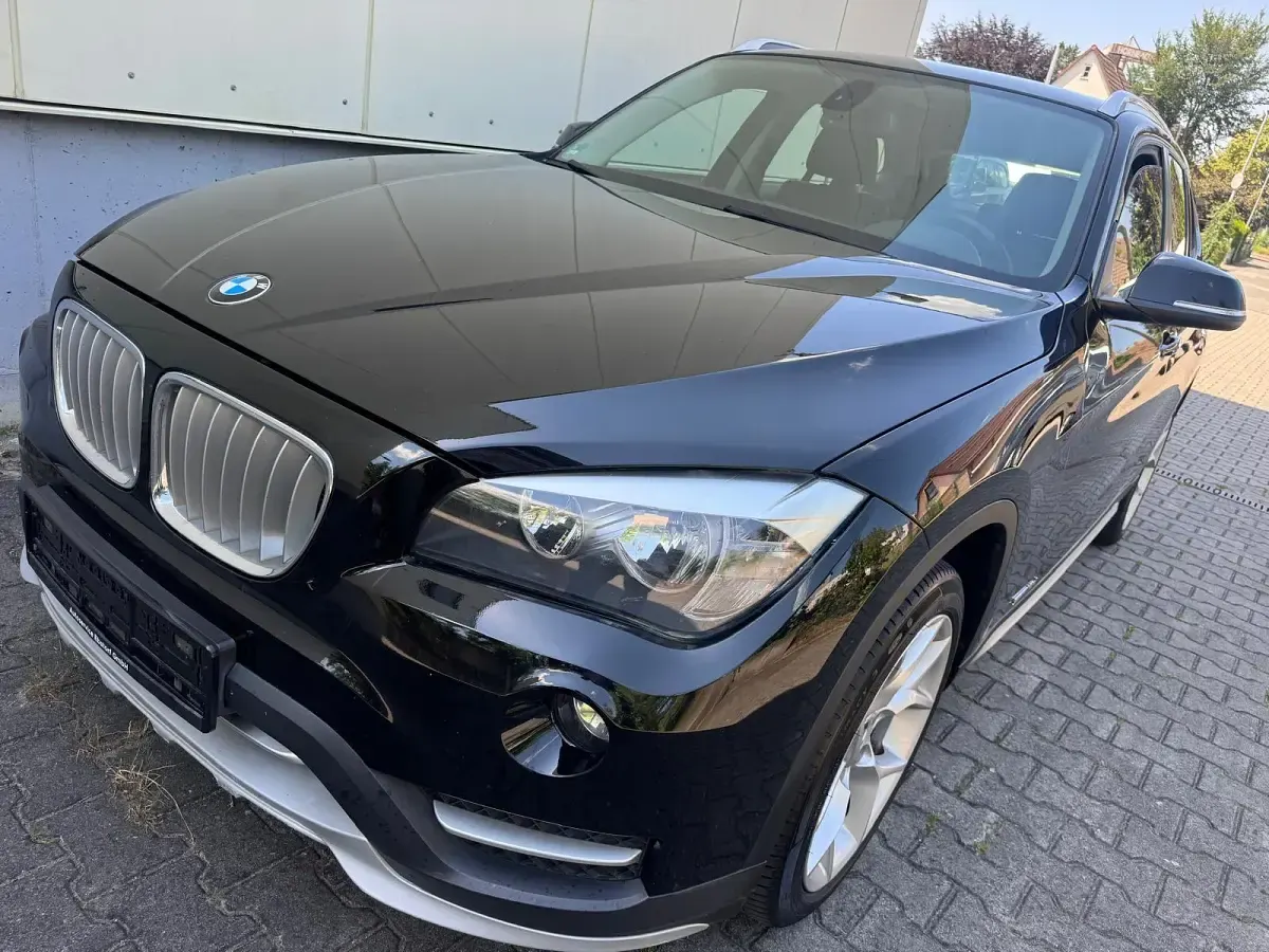 Gebraucht BMW X1 Sport Line 150 PS (110 kW) 2014 Schwarz SUV