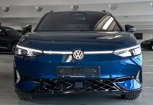 Neu VW ID.7 GTX 250 kW (340 PS) 2026 Blau Kombi