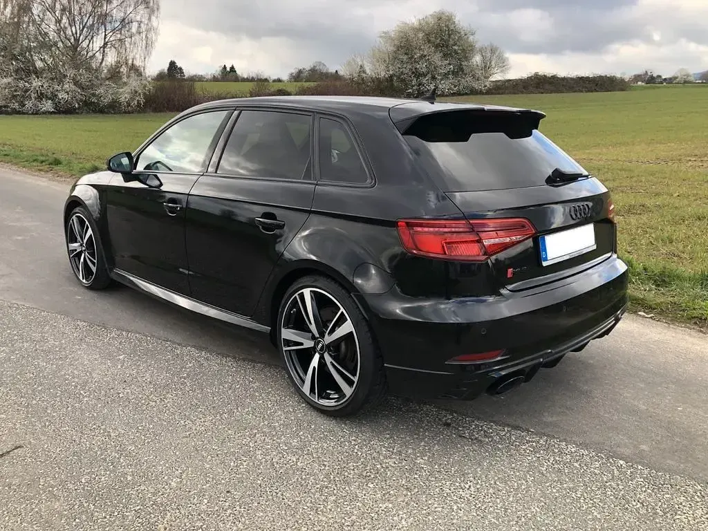 Gebraucht Audi RS3 Sport 400 PS (294 kW) 2020 Schwarz Limousine
