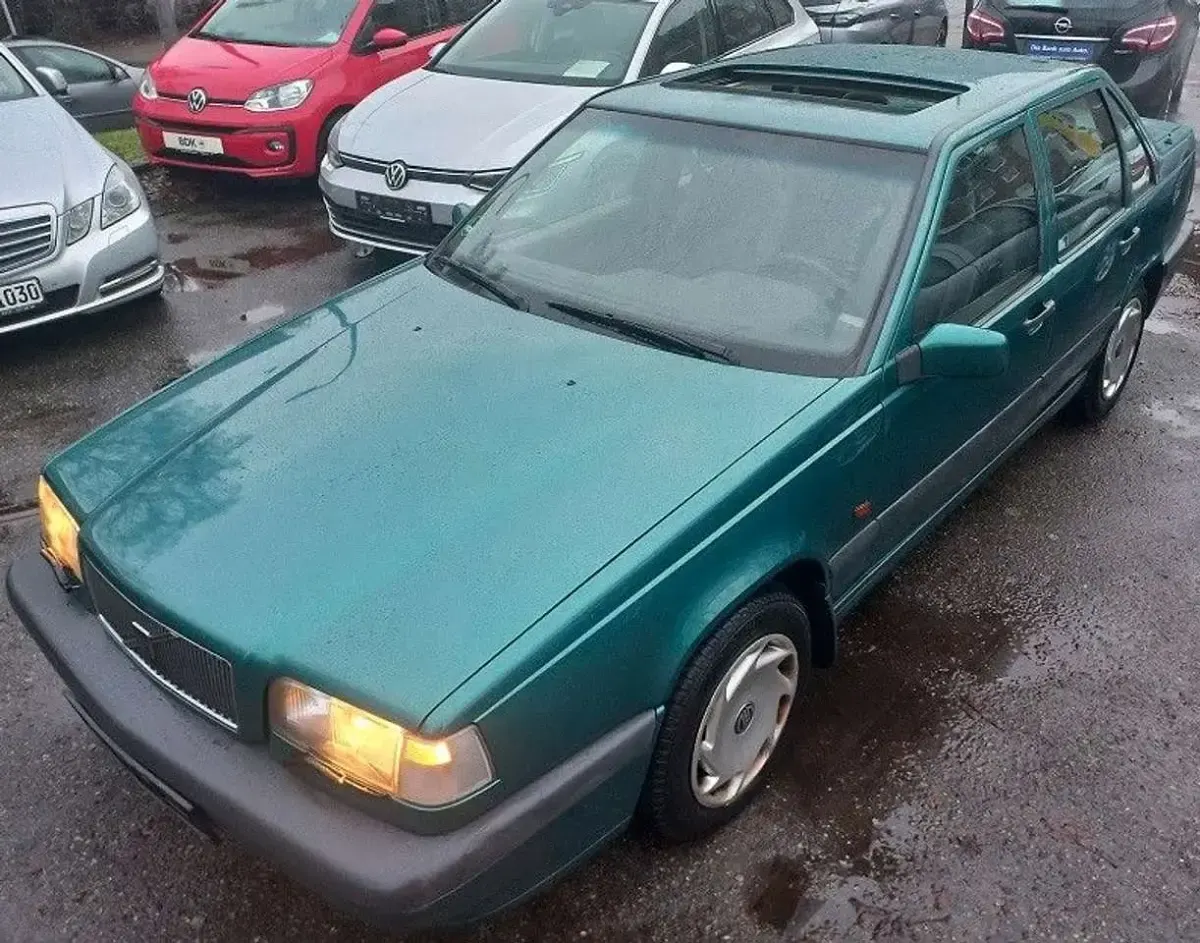 Gebraucht Volvo 850 144 PS (105 kW) 1994 Dark grey Limousine