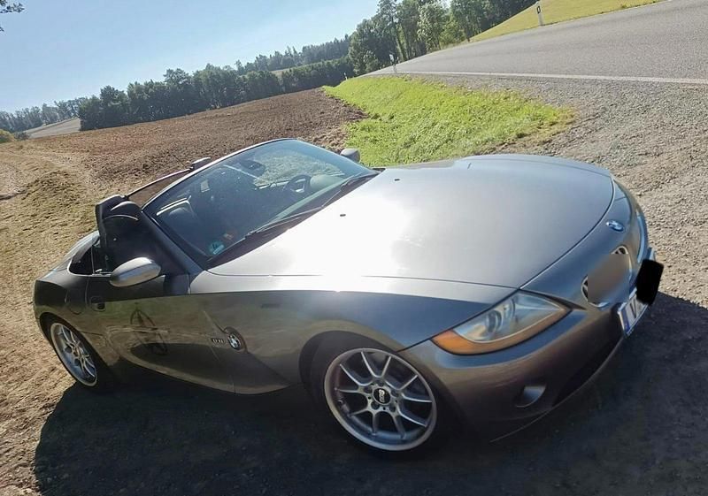 Silber Gebraucht 2004 BMW Z4 Cabrio | 7.999 € (Superpreis) - Bild 1/4