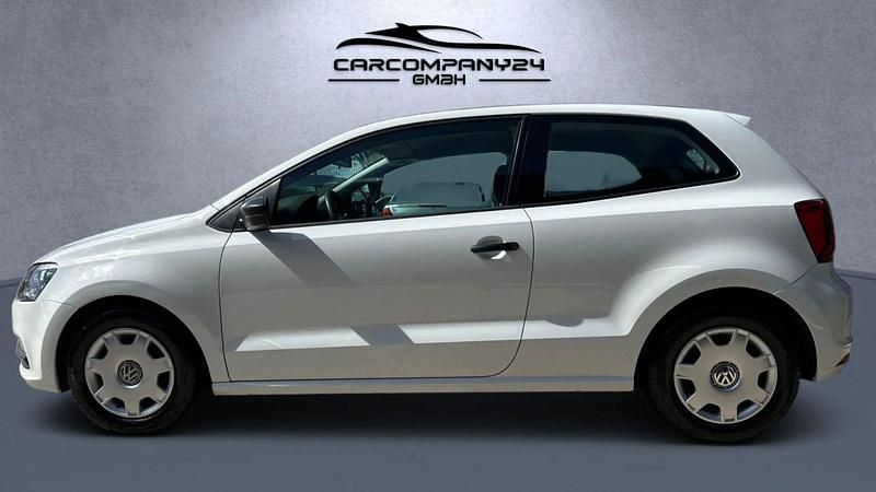 Gebraucht VW Polo Trendline 75 PS (55 kW) 2014 Weiß Limousine