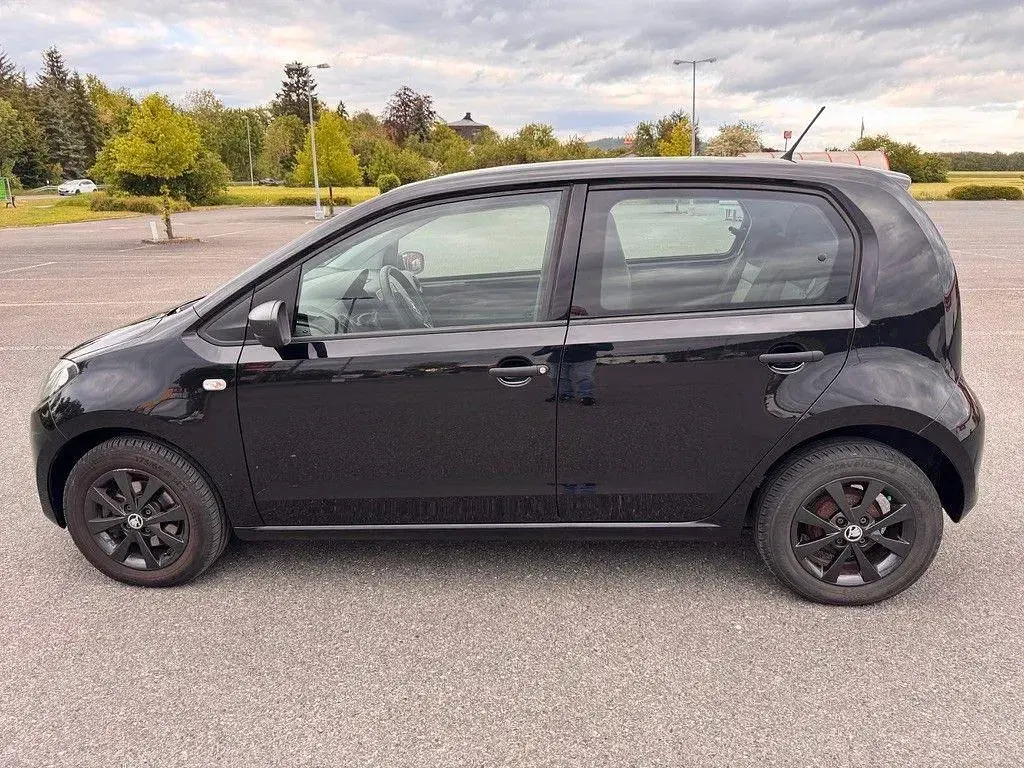 Gebraucht Skoda Citigo 60 PS (44 kW) 2015 Schwarz Kleinwagen