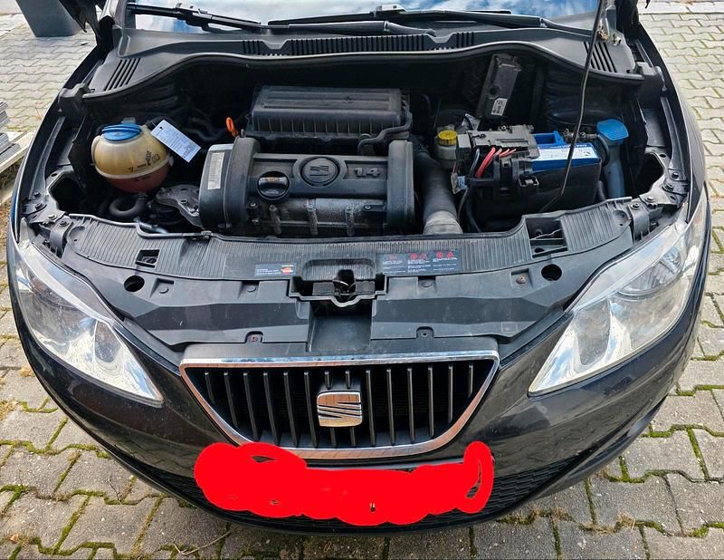 Schwarz Gebraucht 2008 Seat Ibiza Style Limousine | 2.450 € (Fairer Preis) - Bild 1/4