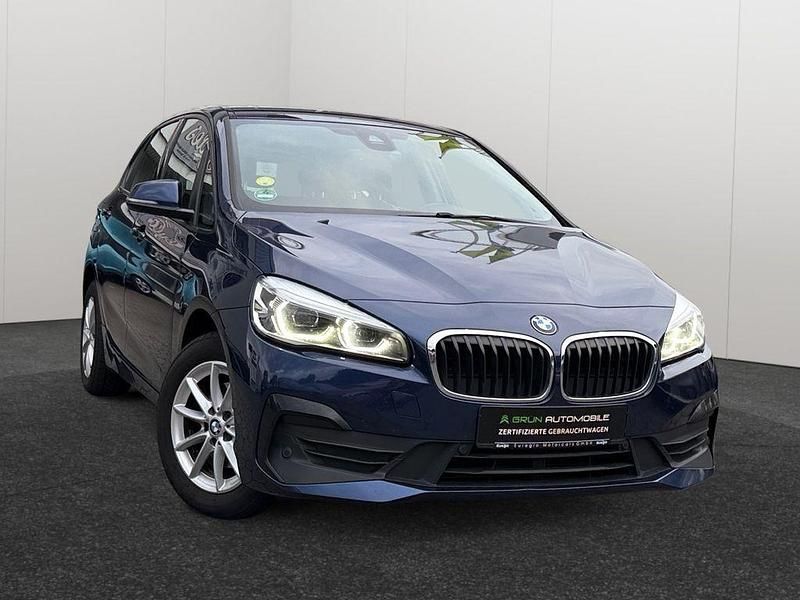 Blau Gebraucht 2021 BMW 216 Active Tourer Advantage Van / Kleinbus | 13.450 € - Bild 1/4