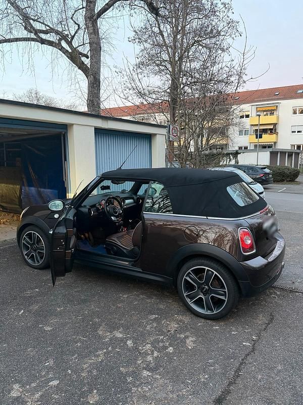 Gebraucht Mini Cooper Cabriolet 122 PS (89 kW) 2010 Braun Cabrio