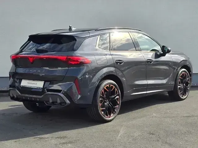 Second-hand Cupra Terramar 204 CP (150 kW) 2025 Gri SUV