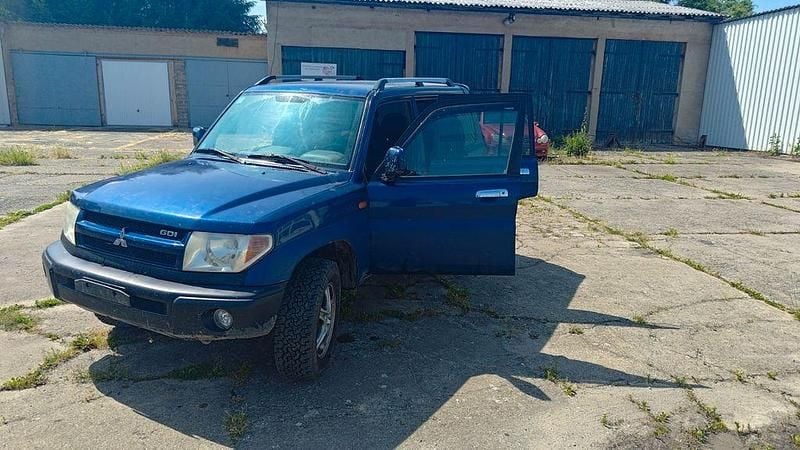 Blau Gebraucht 2004 Mitsubishi Pajero SUV | 2.499 € (Superpreis) - Bild 1/4