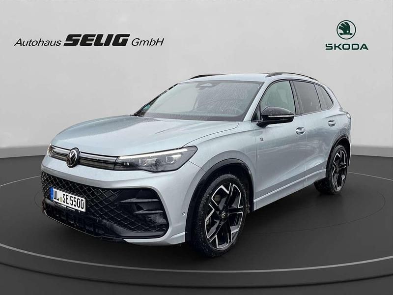 Silber Gebraucht 2025 VW Tiguan R-line SUV | 40.890 € (Fairer Preis) - Bild 1/3