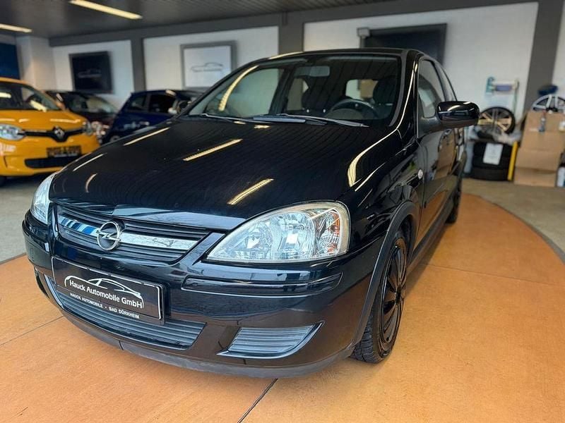 Schwarz Gebraucht 2005 Opel Corsa Limousine | 2.950 € (Fairer Preis) - Bild 1/3