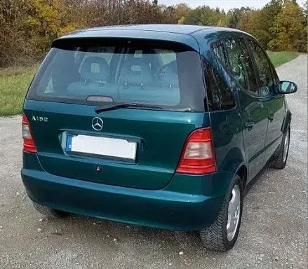 Gebraucht Mercedes A160 Elegance 102 PS (75 kW) 1998 Grün Van / Kleinbus