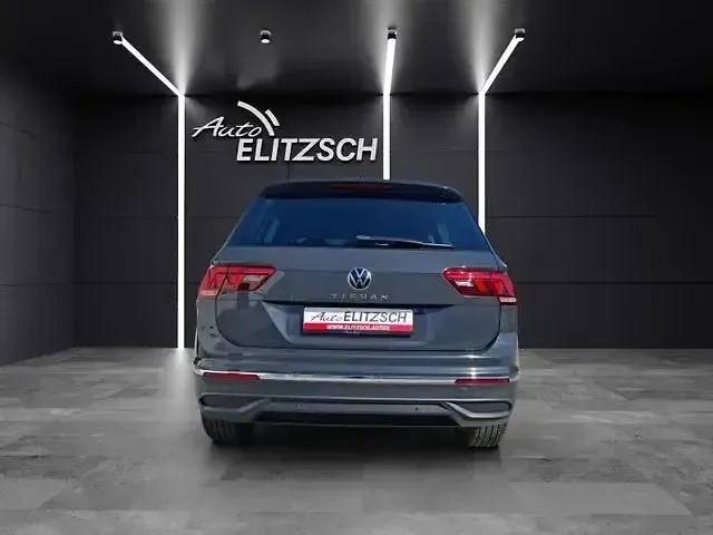 Gebraucht VW Tiguan Life 150 PS (110 kW) 2021 Grau SUV