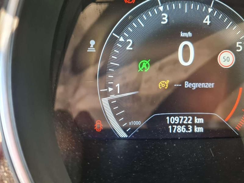 Gebraucht Renault Mégane III Bose Edition 132 PS (97 kW) 2016 Titangrau Kleinwagen