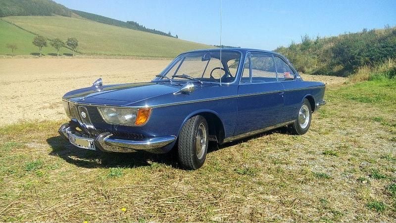 Blau Gebraucht 1967 BMW 2000 Limousine | 23.900 € - Bild 1/4