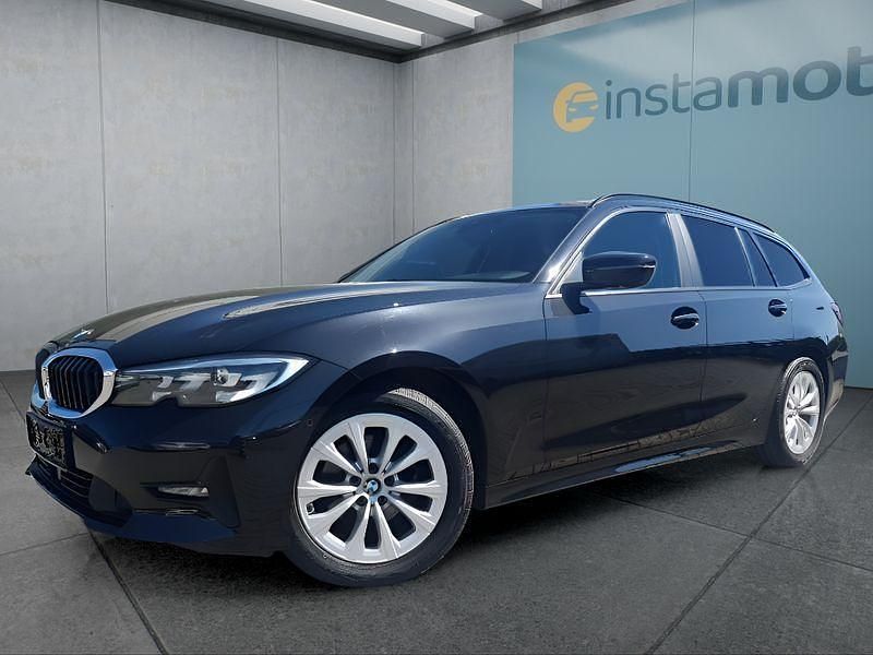Schwarz Gebraucht 2021 BMW 320 Kombi | 28.449 € (Fairer Preis) - Bild 1/4
