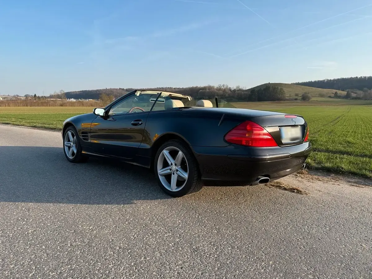 Gebraucht Mercedes SL350 245 PS (180 kW) 2005 Schwarz Cabrio