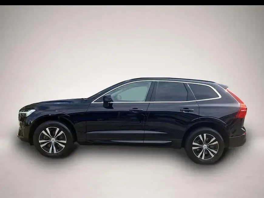 Gebraucht Volvo XC60 Core 197 PS (144 kW) 2022 Manufacturer SUV