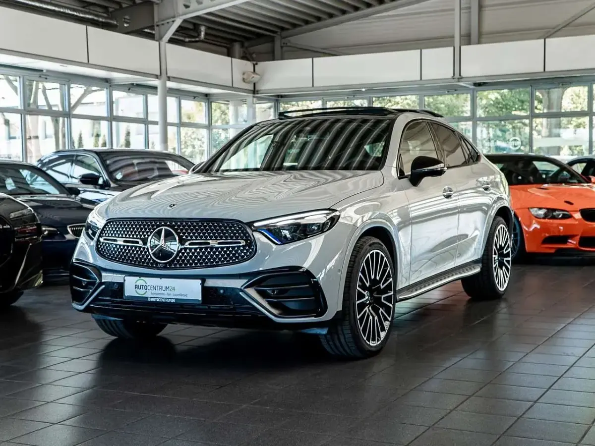 Neu Mercedes GLC300 AMG 258 PS (189 kW) 2026 Grau SUV