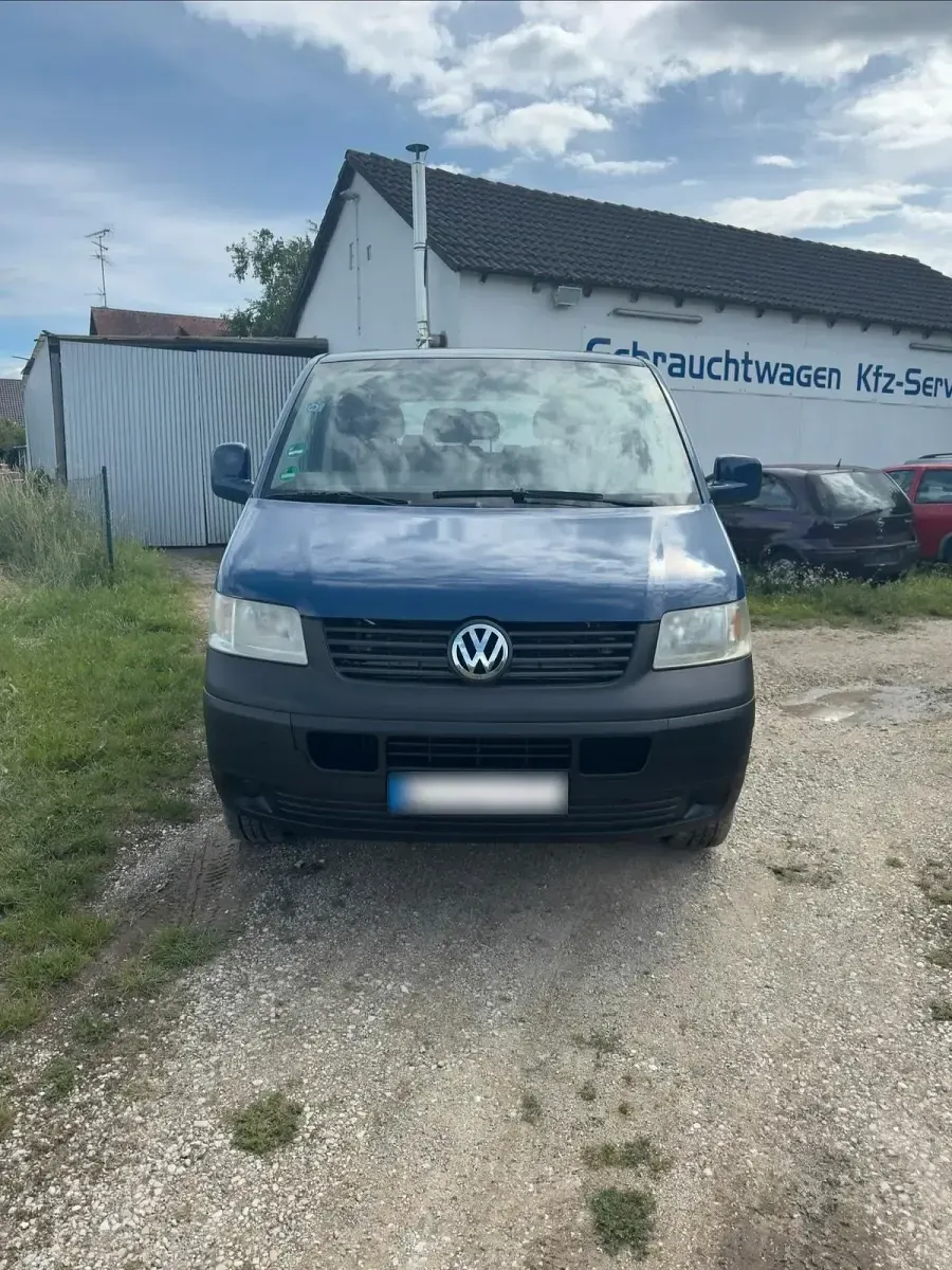 Gebraucht VW Caravelle 102 PS (75 kW) 2006 Blau Van