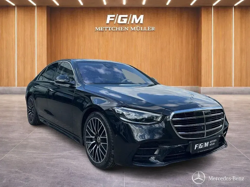 Gebraucht Mercedes S500 AMG 435 PS (319 kW) 2022 Obsidianschwarz metalliclack Limousine