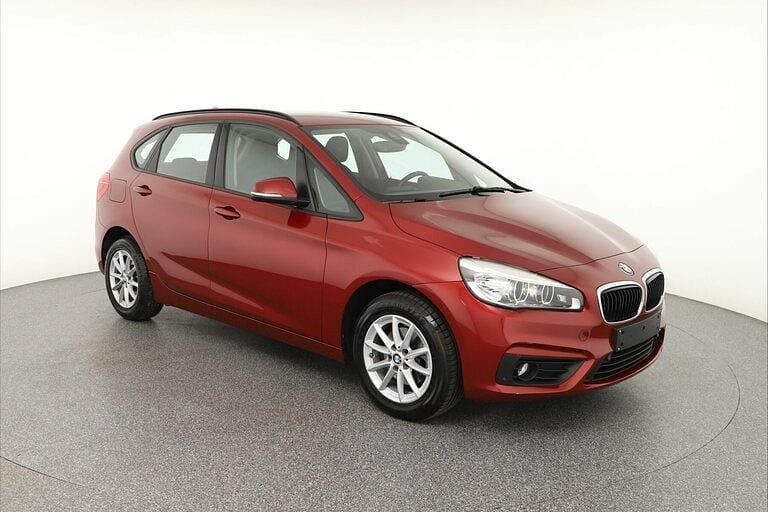 Flamencorot brillant Gebraucht 2017 BMW 218 Active Tourer Advantage Van / Kleinbus | 14.860 € (Guter Preis) - Bild 1/4