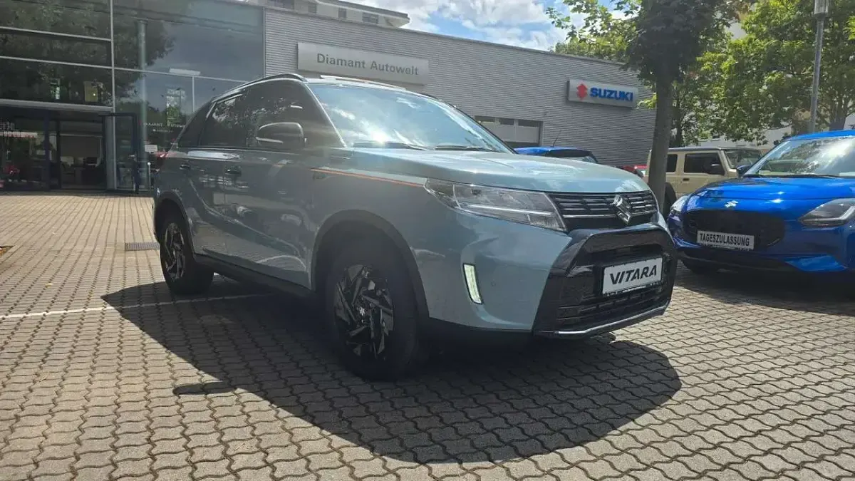 Neu Suzuki Vitara Comfort+ 110 PS (80 kW) 2026 Blau SUV