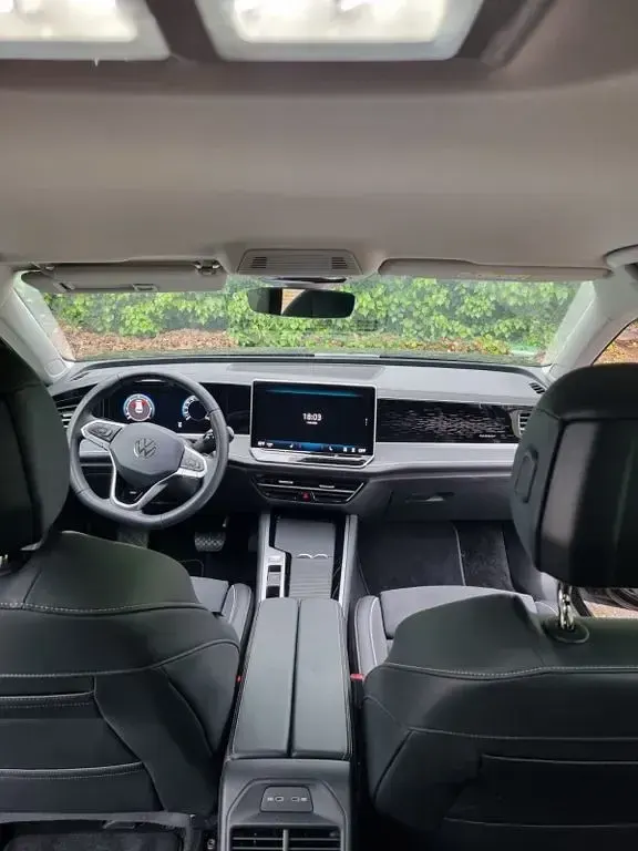 Usata VW Passat Elegance 150 CV (110 kW) 2025 Nero Station wagon