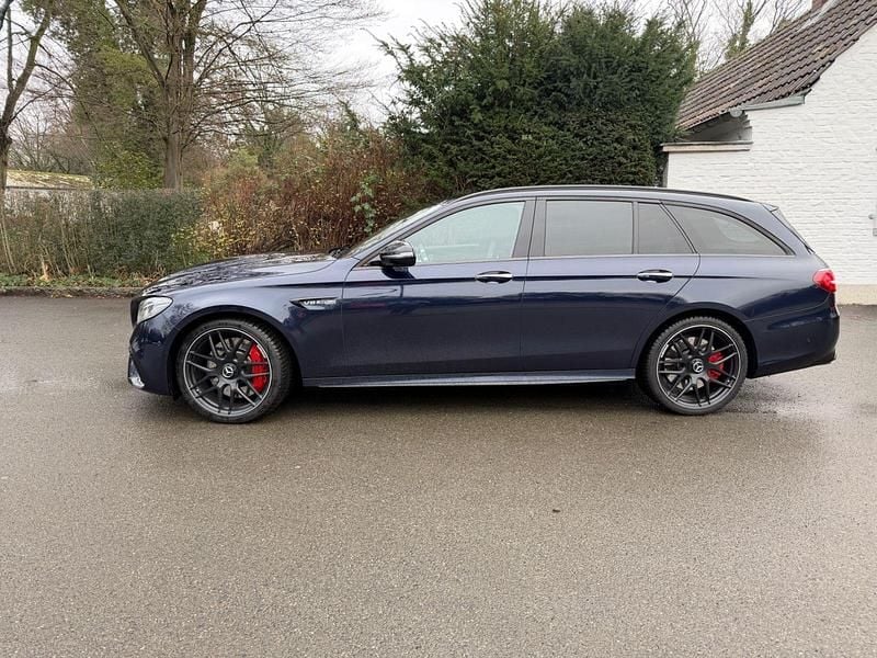 Gebraucht Mercedes E63S AMG AMG 612 PS (450 kW) 2019 Blau Kombi