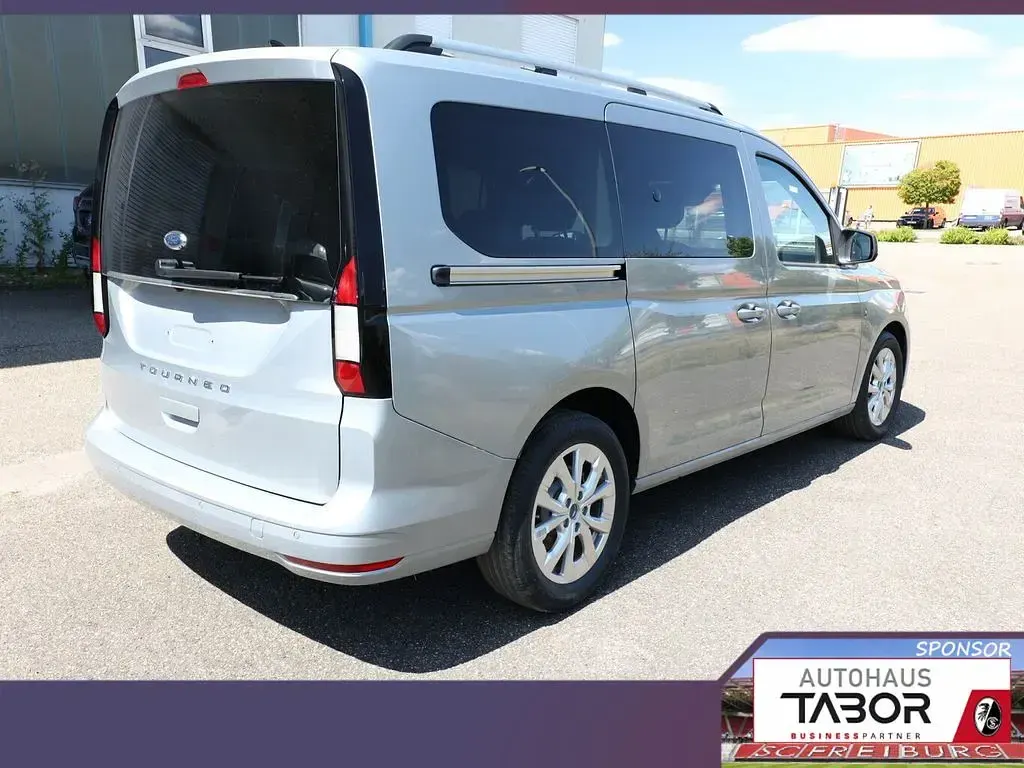 Neu Ford Grand Tourneo Connect Titanium 122 PS (89 kW) 2026 Silber Van / Kleinbus