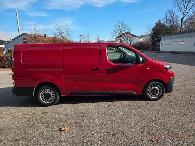 Gebraucht Toyota Proace 150 PS (110 kW) 2020 Rot Van / Kleinbus