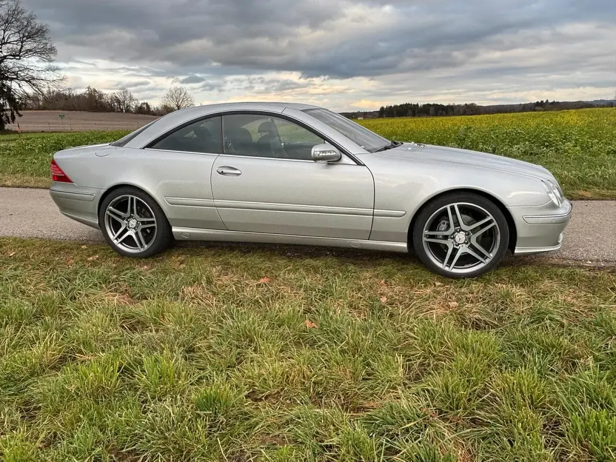 Gebraucht Mercedes CL500 306 PS (225 kW) 2005 Silber Coupé