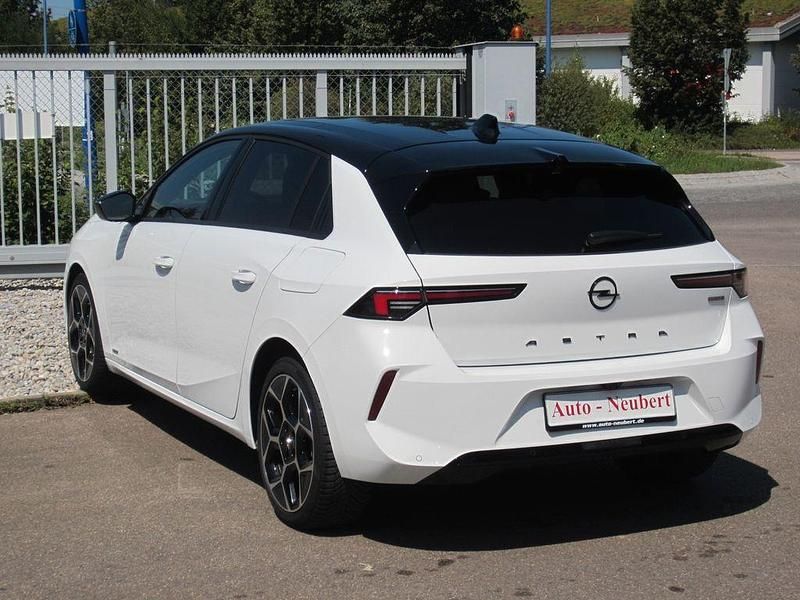 Gebraucht Opel Astra Ultimate 150 PS (110 kW) 2022 White jade Limousine