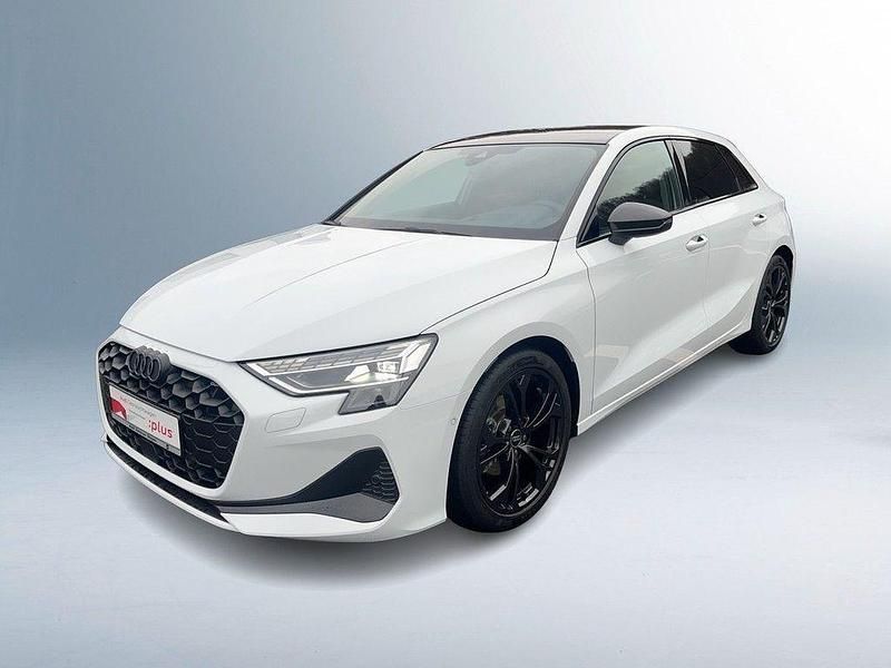 Gebraucht Audi A3 Advanced Plus 116 PS (85 kW) 2025 Gletscherweiß metallic Limousine