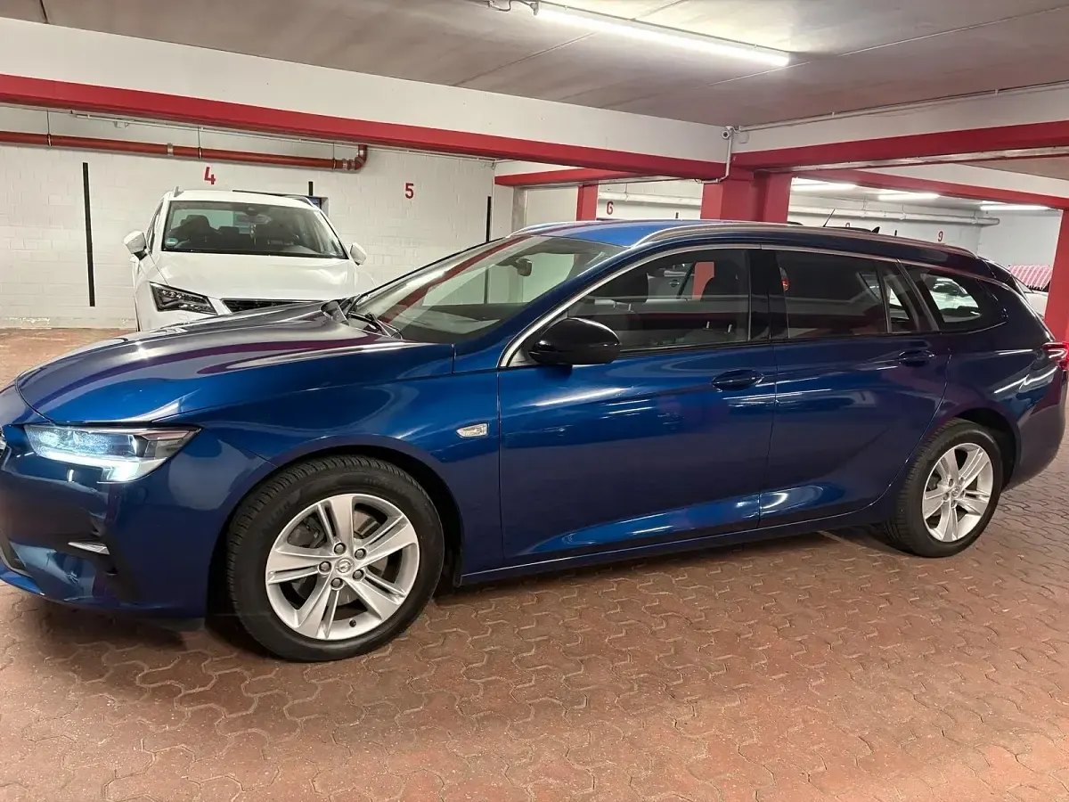 Gebraucht Opel Insignia 122 PS (89 kW) 2021 Blau Kombi