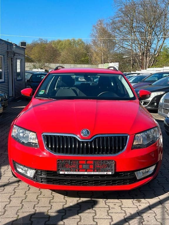 Gebraucht Skoda Octavia Ambition 105 PS (77 kW) 2013 Rot Kombi