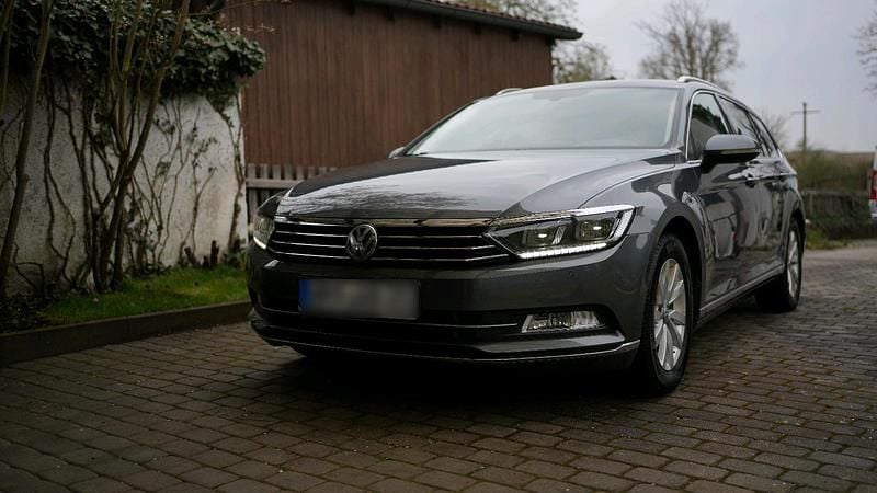 Usata VW Passat 180 CV (132 kW) 2015 Grigio Station wagon