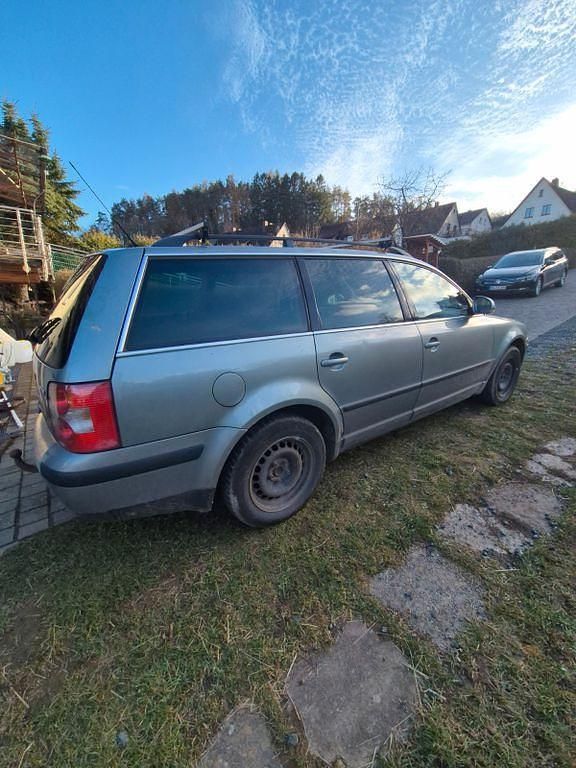 Gebraucht VW Passat Trendline 131 PS (96 kW) 2004 Silber Limousine