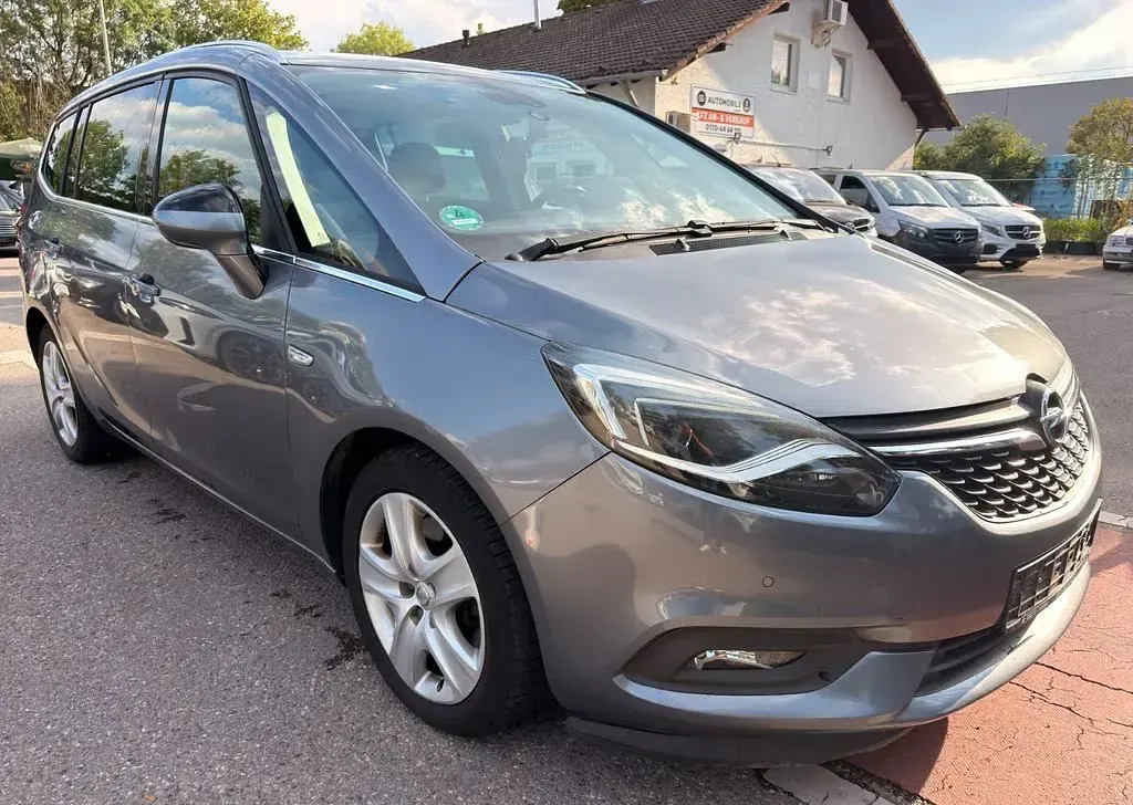 Gebraucht Opel Zafira Tourer 170 PS (125 kW) 2017 Grau Van / Kleinbus