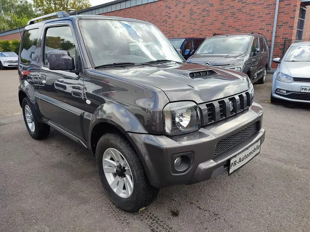 Gebraucht Suzuki Jimny 84 PS (61 kW) 2017 Grau SUV