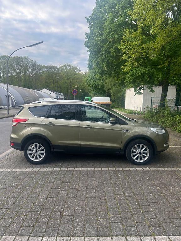 Gebraucht Ford Kuga SYNC Edition 150 PS (110 kW) 2015 SUV